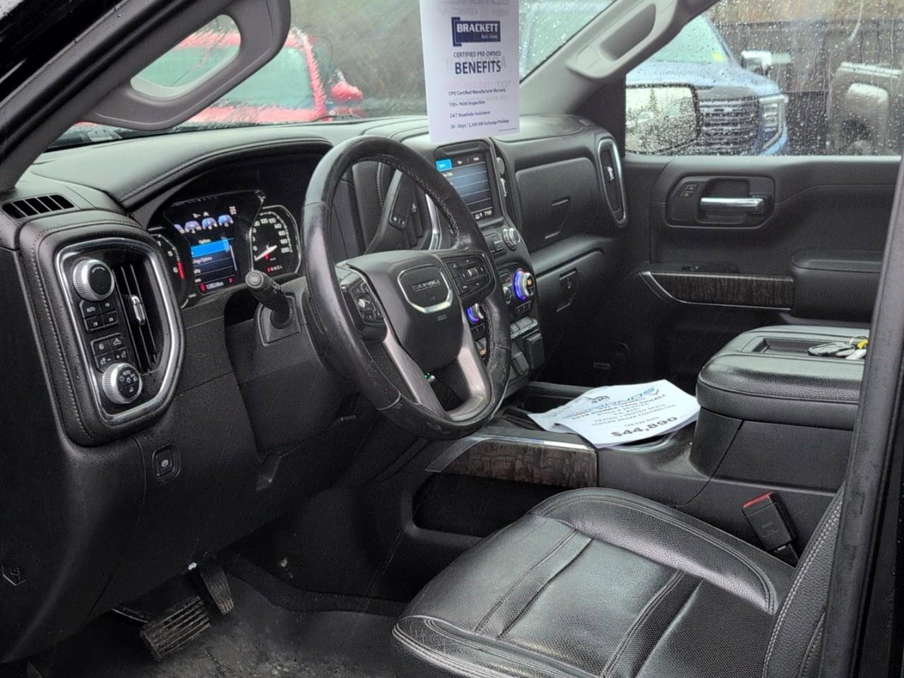 2019 GMC Sierra 1500 DenaliOne Owner   Trailer Brake Controller   Heate Photo4