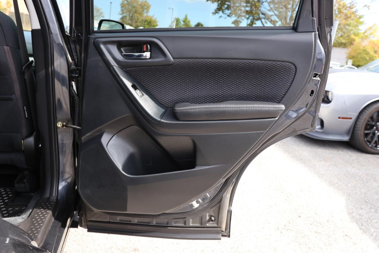 2018 Subaru Forester TOURING-6S MAN-AWD/P SEAT/PANORAMIC ROOF/BLIS/B CA Photo