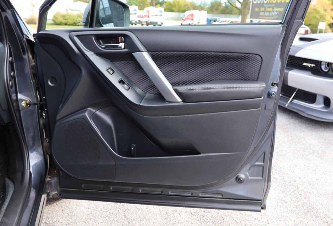 2018 Subaru Forester TOURING-6S MAN-AWD/P SEAT/PANORAMIC ROOF/BLIS/B CA Photo