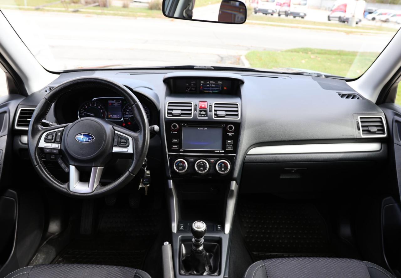 2018 Subaru Forester TOURING-6S MAN-AWD/P SEAT/PANORAMIC ROOF/BLIS/B CA Photo