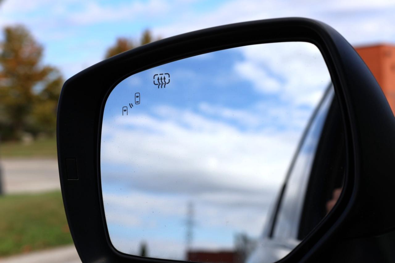 2018 Subaru Forester TOURING-6S MAN-AWD/P SEAT/PANORAMIC ROOF/BLIS/B CA Photo