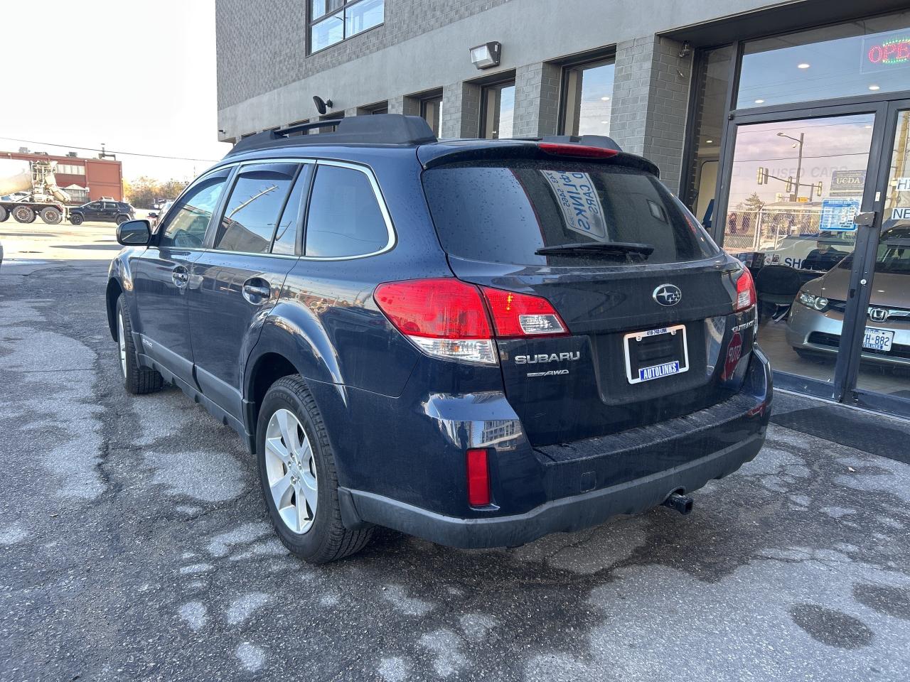 2013 Subaru Outback 5DR WGN CVT 2.5I TOURING Photo