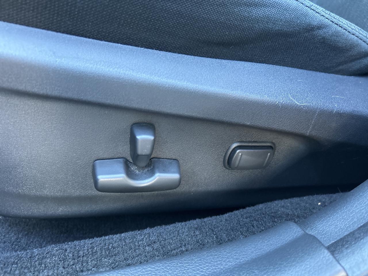 2013 Subaru Outback 5DR WGN CVT 2.5I TOURING Photo