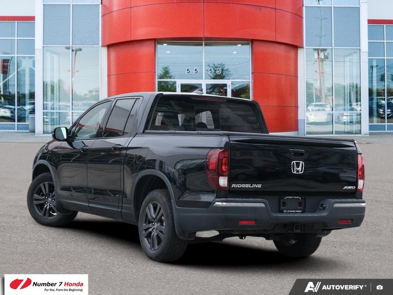 2019 Honda Ridgeline Sport AWD Photo3