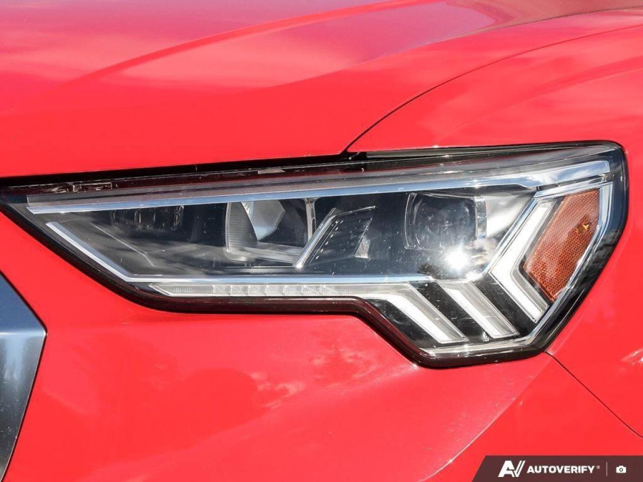 2019 Audi Q3 TechnikACCIDENT-FREE, S-LINE, SUNROOF, BANG & OLUF Photo