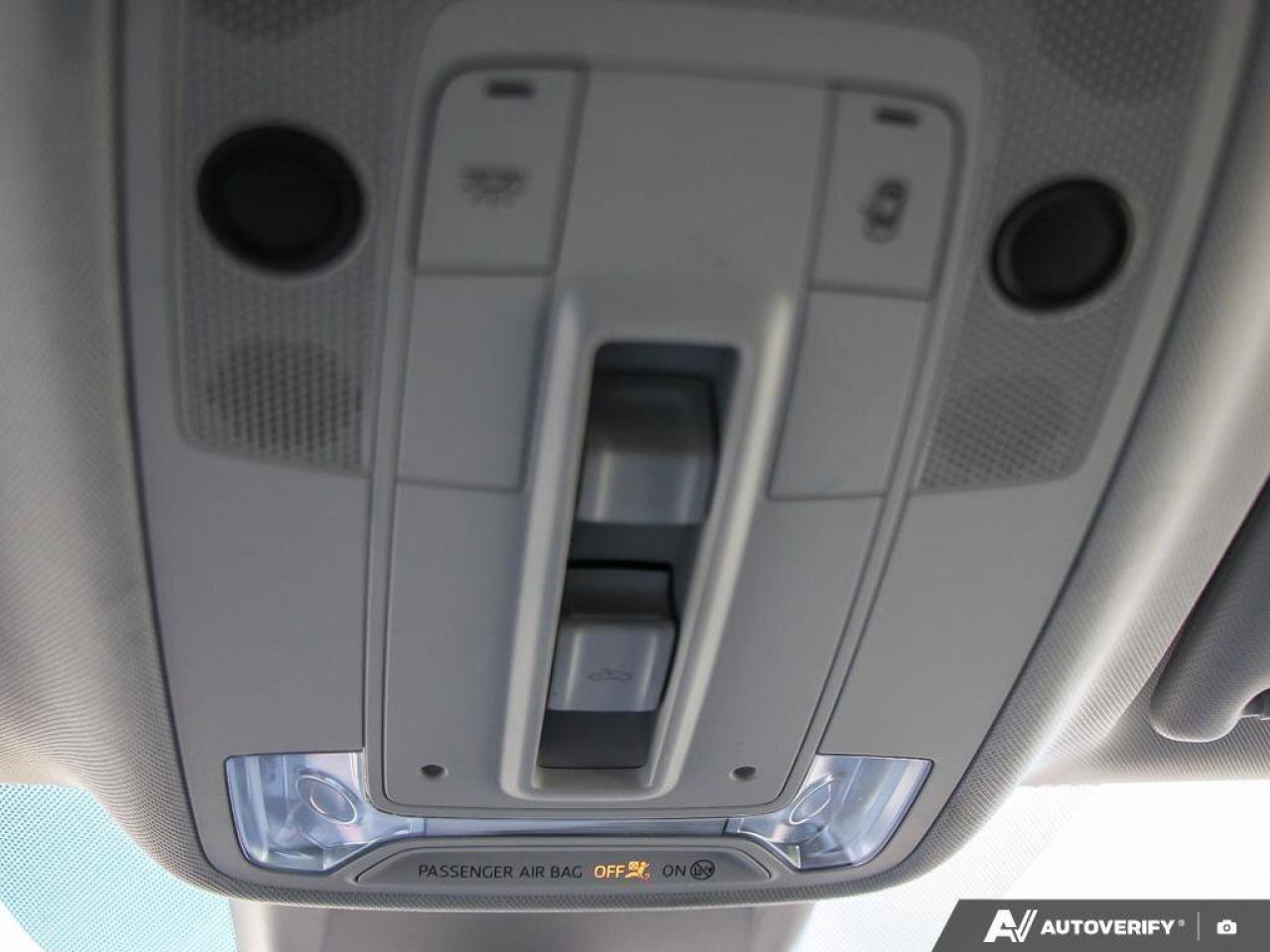 2019 Audi Q3 TechnikACCIDENT-FREE, S-LINE, SUNROOF, BANG & OLUF Photo