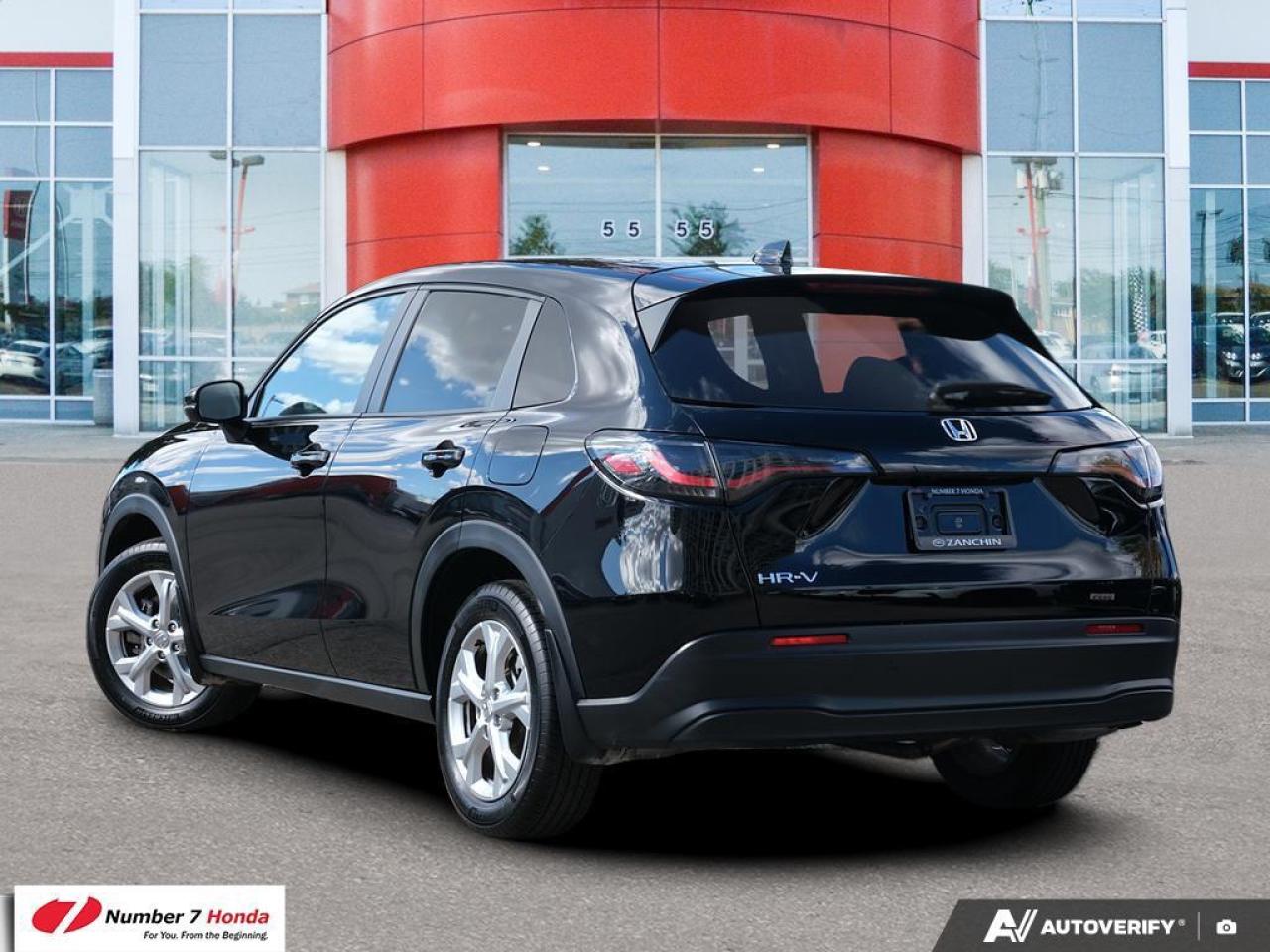 2024 Honda HR-V Lx-B *EXTENDED FACTORY WARRANTY*ONE OWNER Photo