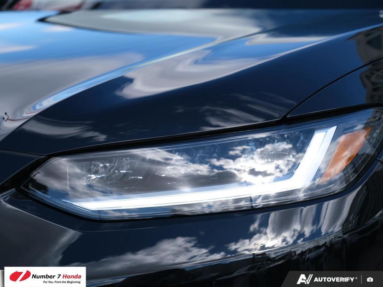 2024 Honda HR-V Lx-B *EXTENDED FACTORY WARRANTY*ONE OWNER Photo