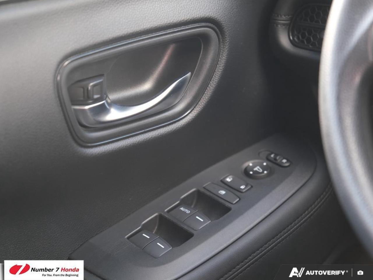 2024 Honda HR-V Lx-B *EXTENDED FACTORY WARRANTY*ONE OWNER Photo