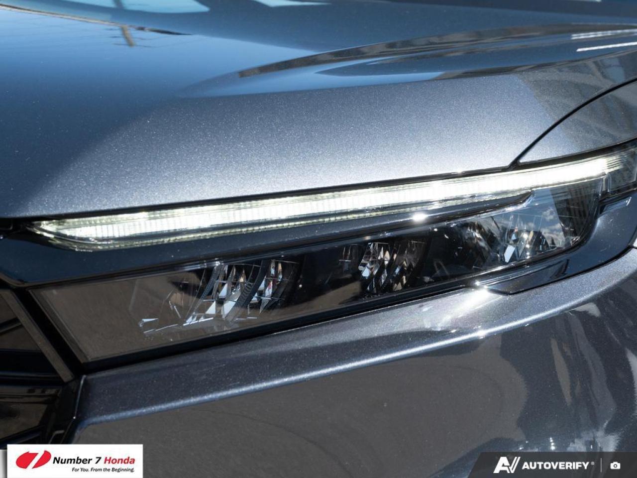 2024 Honda CR-V Hybrid Touring *EXTENDED FACTORY WARRANTY Photo