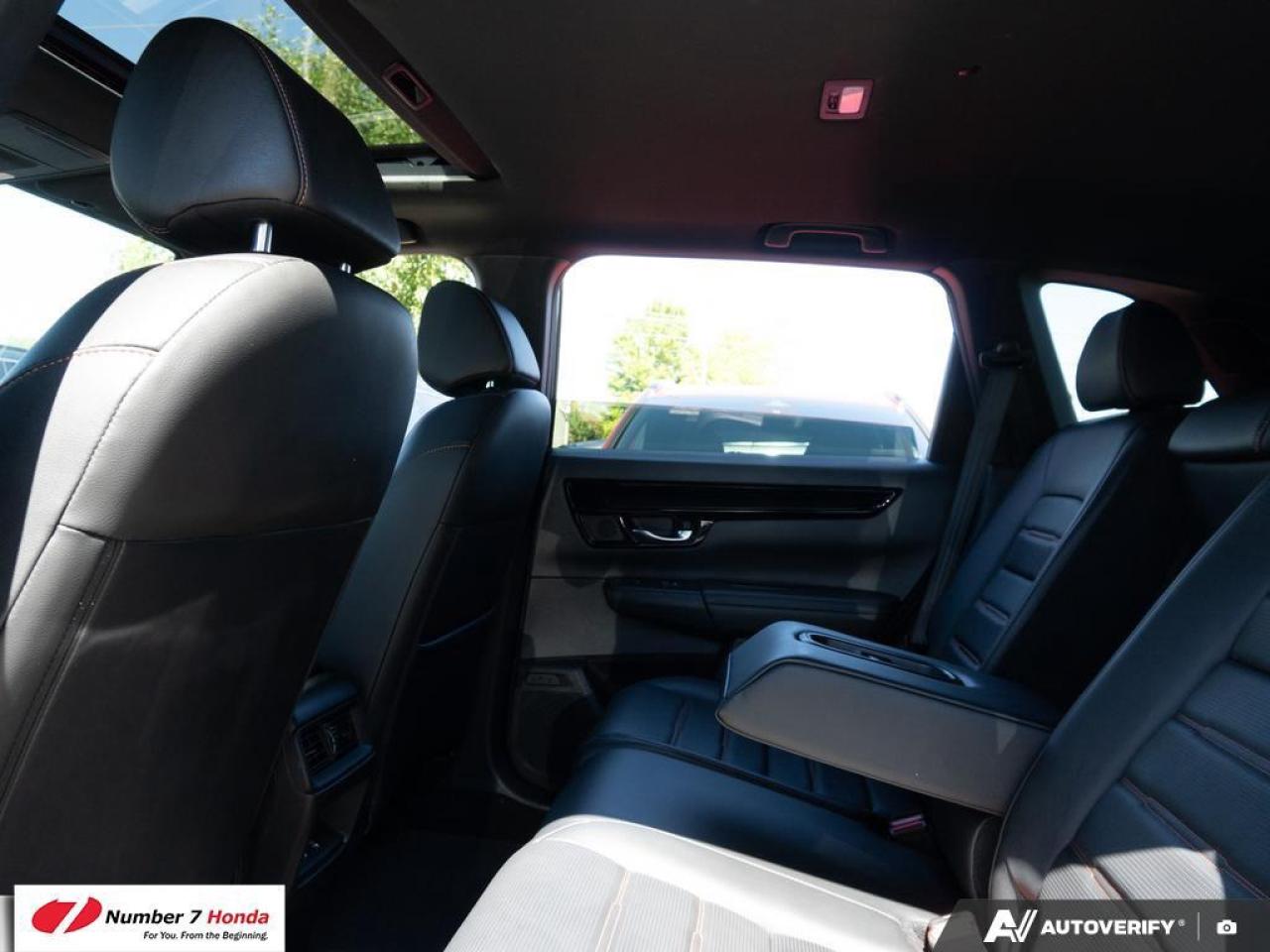 2024 Honda CR-V Hybrid Touring *EXTENDED FACTORY WARRANTY Photo