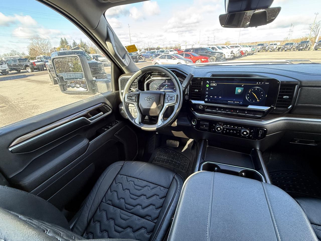 2024 Chevrolet SILVERADO 2500HD LT BDS LIFT/WHEEL/TIRE/LEATHER PKG!! Photo