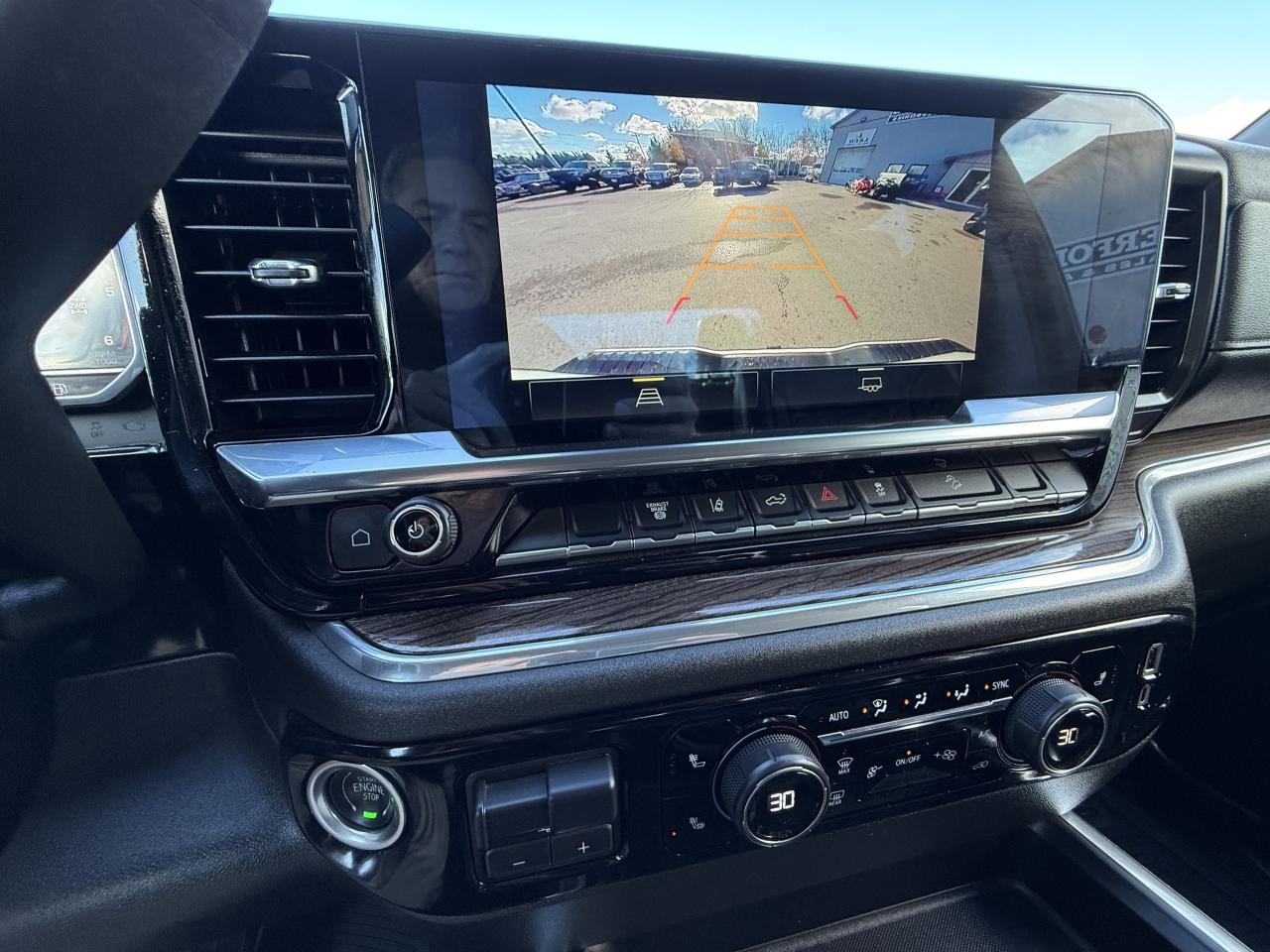 2024 Chevrolet SILVERADO 2500HD LT BDS LIFT/WHEEL/TIRE/LEATHER PKG!! Photo