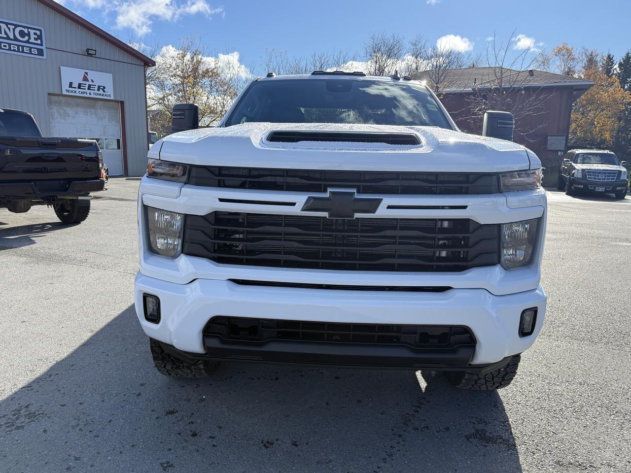 2024 Chevrolet SILVERADO 2500HD LT BDS LIFT/WHEEL/TIRE/LEATHER PKG!! Photo