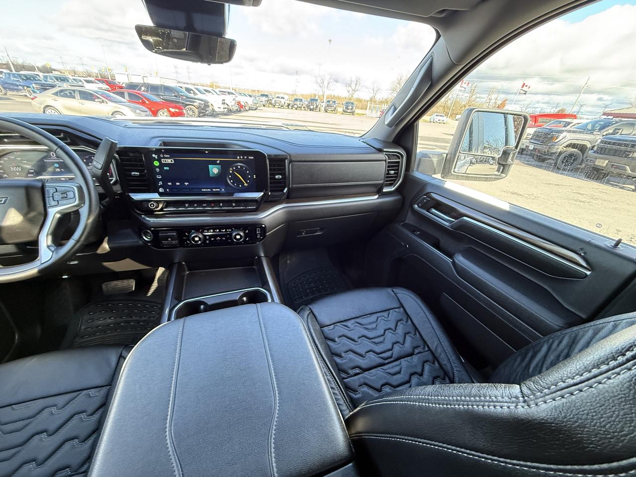 2024 Chevrolet SILVERADO 2500HD LT BDS LIFT/WHEEL/TIRE/LEATHER PKG!! Photo