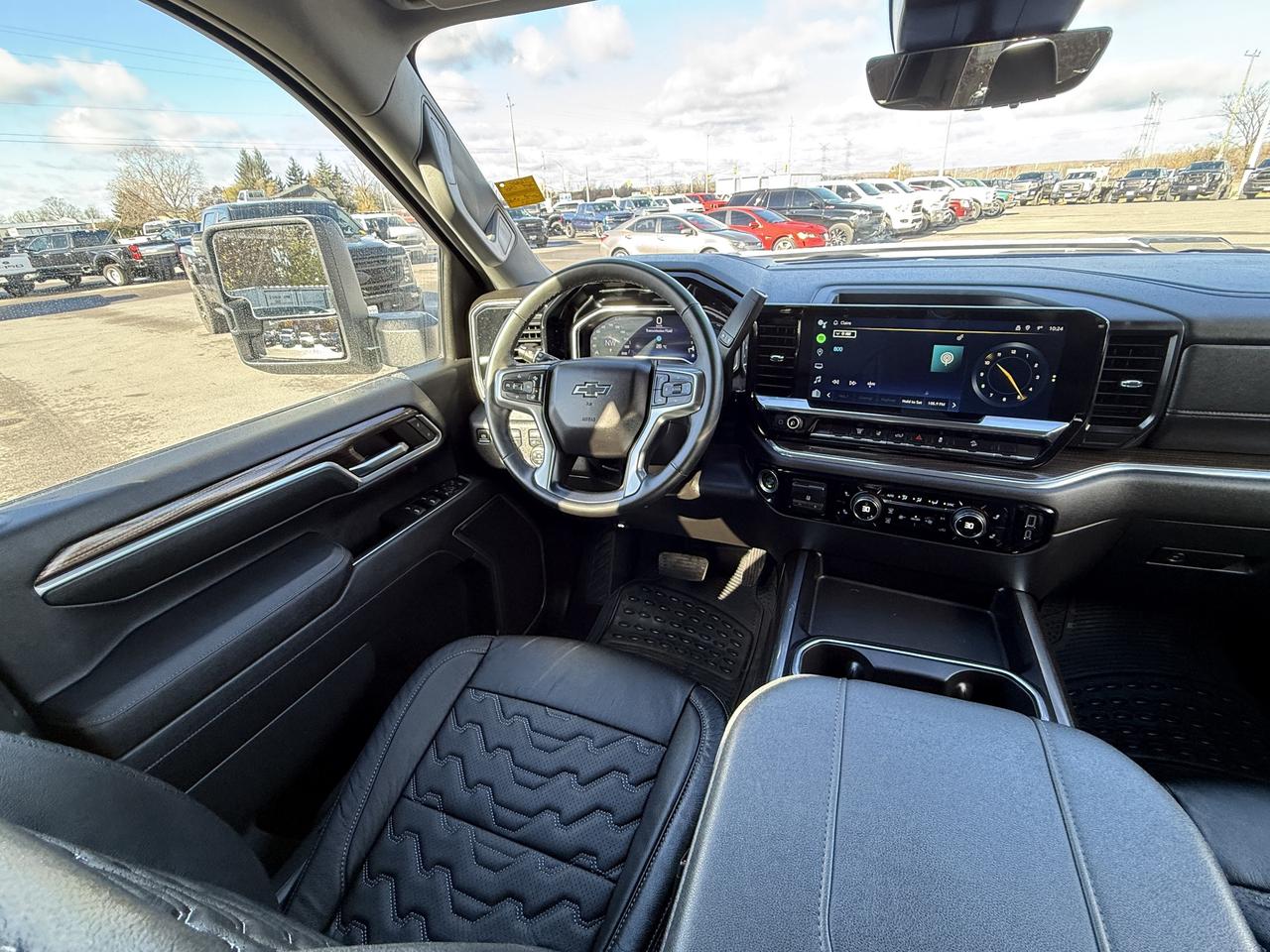 2024 Chevrolet SILVERADO 2500HD LT BDS LIFT/WHEEL/TIRE/LEATHER PKG!! Photo