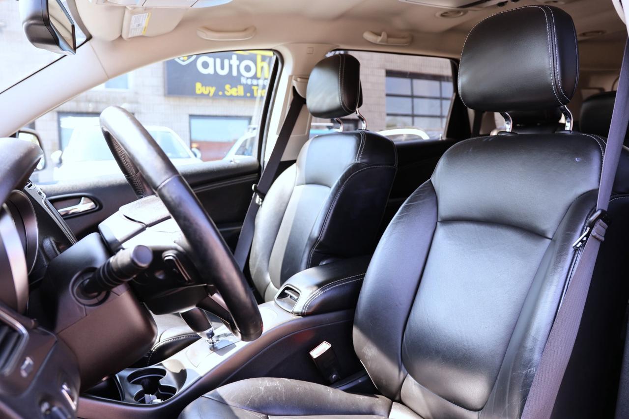 2016 Dodge Journey CROSSROAD-AWD-7PASS/DVD/NAV/LEATHER/KEYLESS/P SEAT Photo