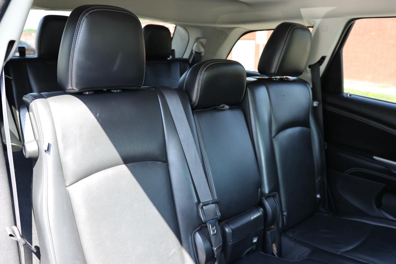 2016 Dodge Journey CROSSROAD-AWD-7PASS/DVD/NAV/LEATHER/KEYLESS/P SEAT Photo