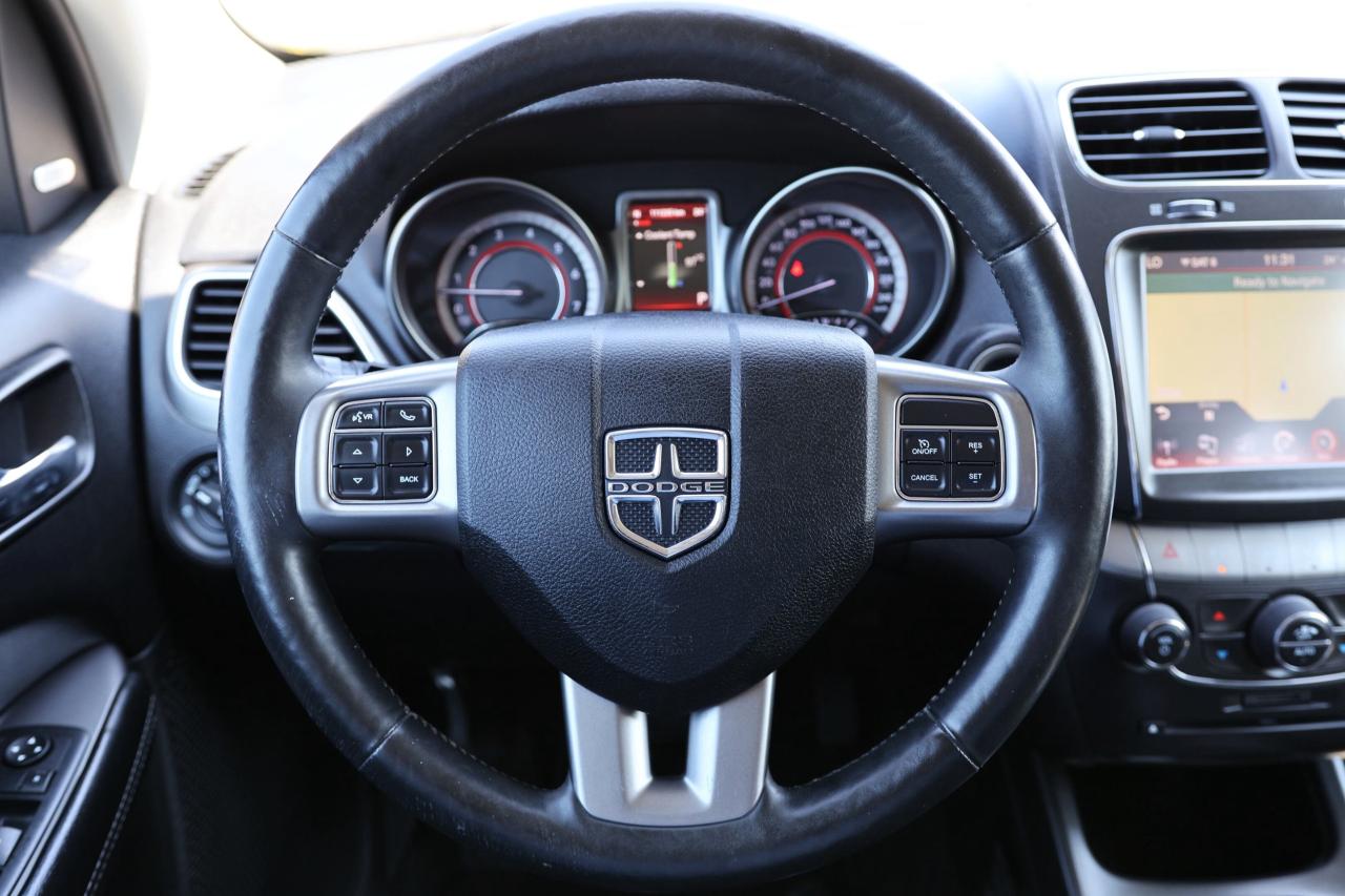 2016 Dodge Journey CROSSROAD-AWD-7PASS/DVD/NAV/LEATHER/KEYLESS/P SEAT Photo