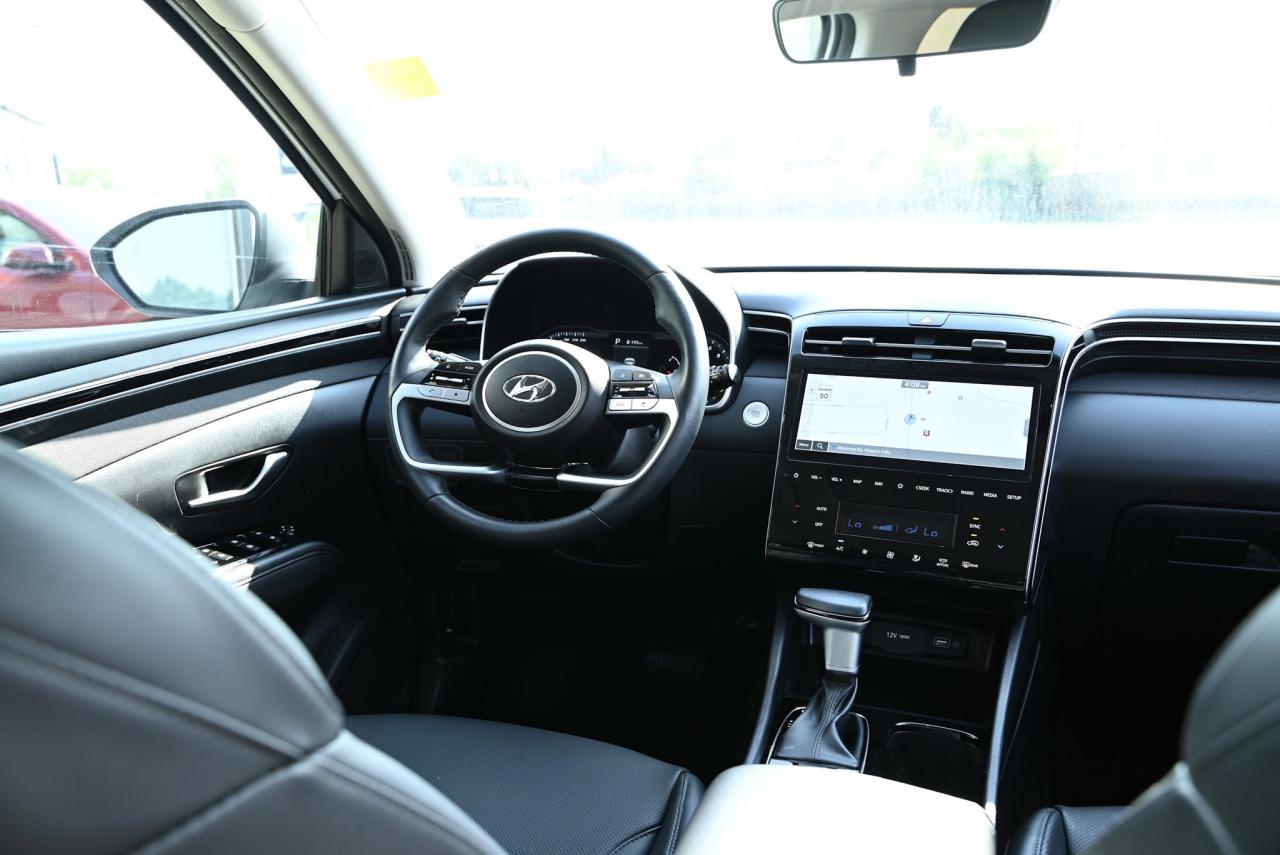 2024 Hyundai Tucson Trend AWD, ONLY 9,000 KILO WOW! Photo