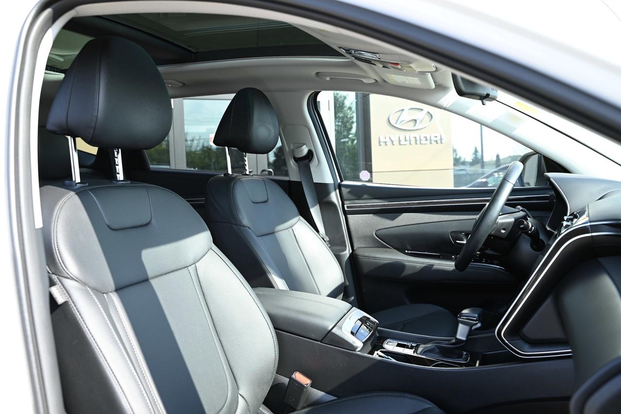 2024 Hyundai Tucson Trend AWD, ONLY 9,000 KILO WOW! Photo