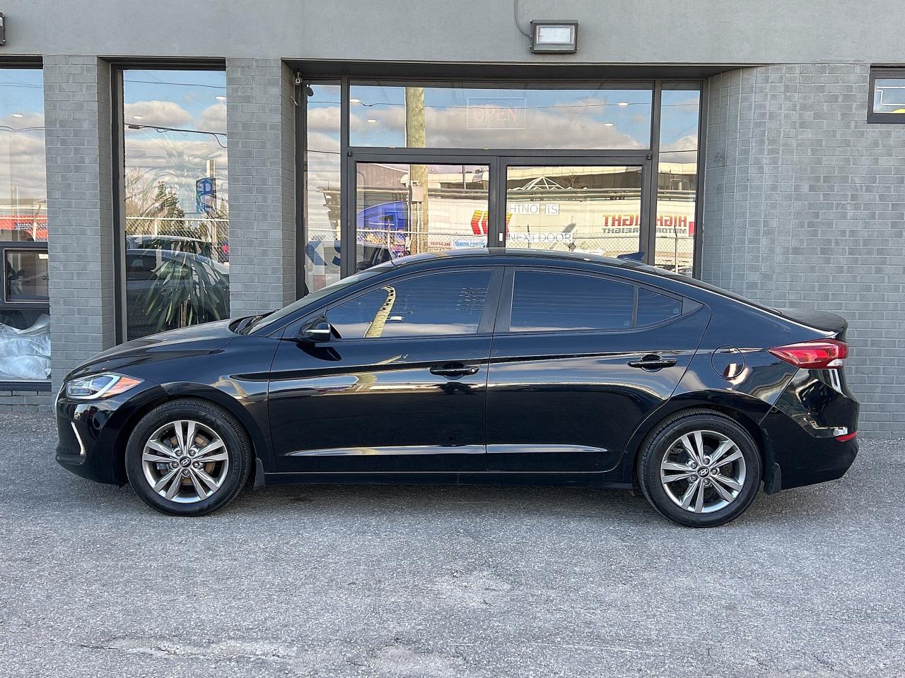 2017 Hyundai Elantra SE   BACK-UP CAM   ALLOYS   HTD SEATS   B/T   A/C Photo