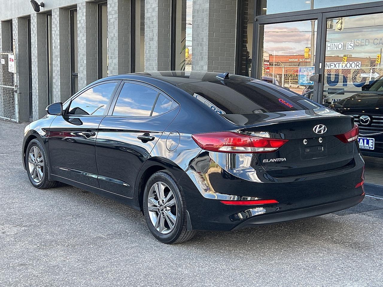 2017 Hyundai Elantra SE   BACK-UP CAM   ALLOYS   HTD SEATS   B/T   A/C Photo