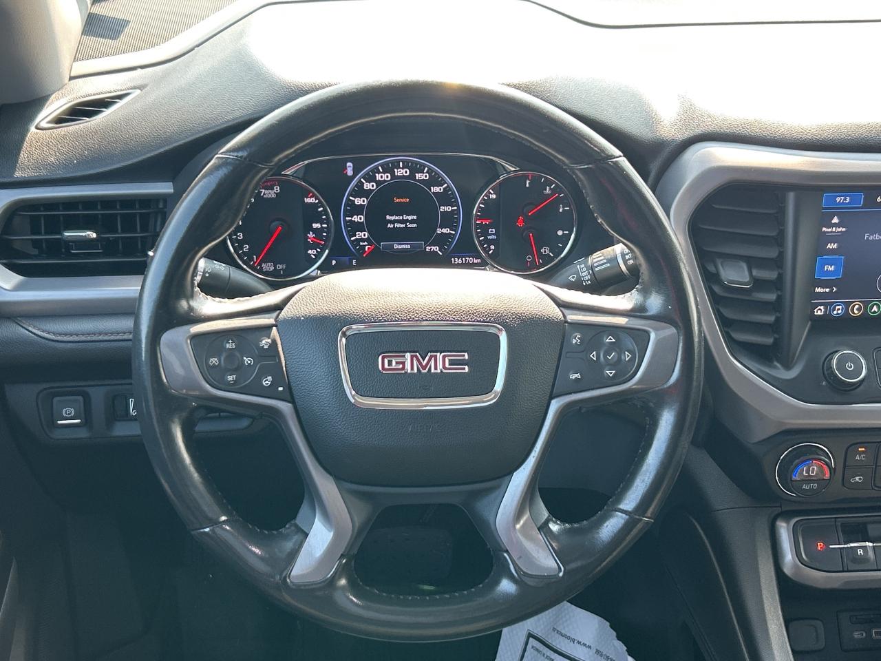 2021 GMC Acadia AWD 4dr AT4 Photo