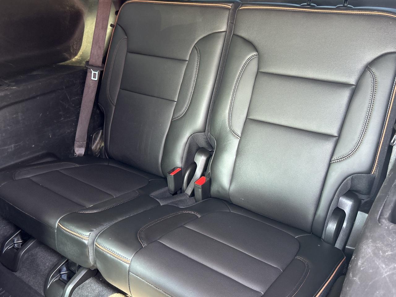 2021 GMC Acadia AWD 4dr AT4 Photo