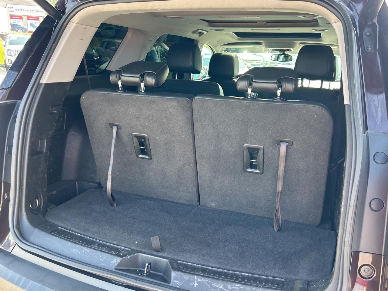 2021 GMC Acadia AWD 4dr AT4 Photo