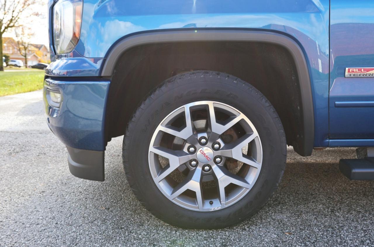 2018 GMC Sierra 1500 SLT-ALLTERRAIN-4WD/CREW CAB/NAV/LEATHER/SUNROOF/BL Photo