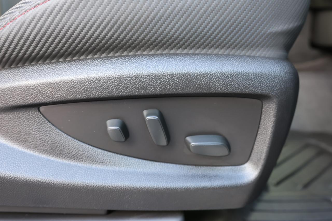 2018 GMC Sierra 1500 SLT-ALLTERRAIN-4WD/CREW CAB/NAV/LEATHER/SUNROOF/BL Photo