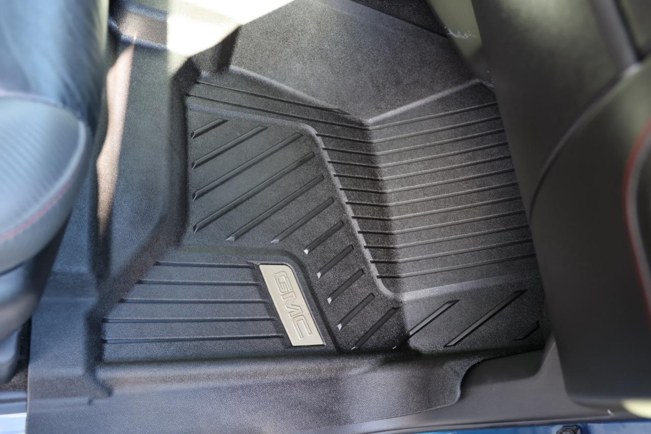 2018 GMC Sierra 1500 SLT-ALLTERRAIN-4WD/CREW CAB/NAV/LEATHER/SUNROOF/BL Photo