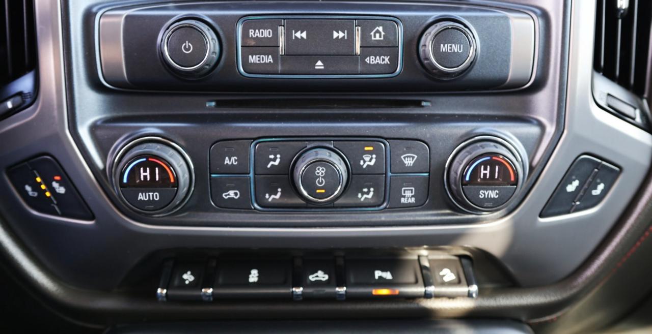 2018 GMC Sierra 1500 SLT-ALLTERRAIN-4WD/CREW CAB/NAV/LEATHER/SUNROOF/BL Photo