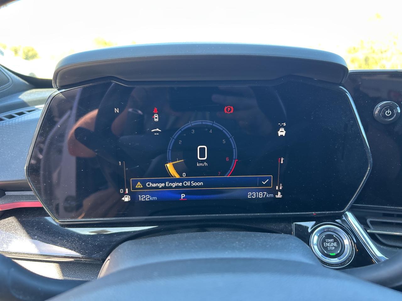 2024 Chevrolet Trax RS, CLEAN CARFAX, REMOTE START, SUNROOF, LEATHER! Photo