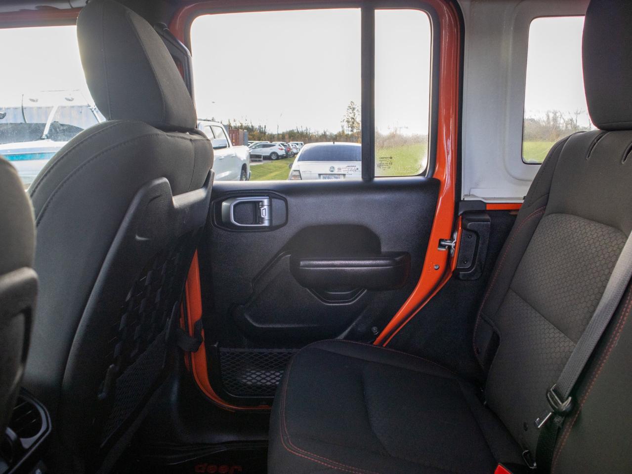 2018 Jeep WRANGLER UNLIMITED Rubicon- Removable Roof Photo