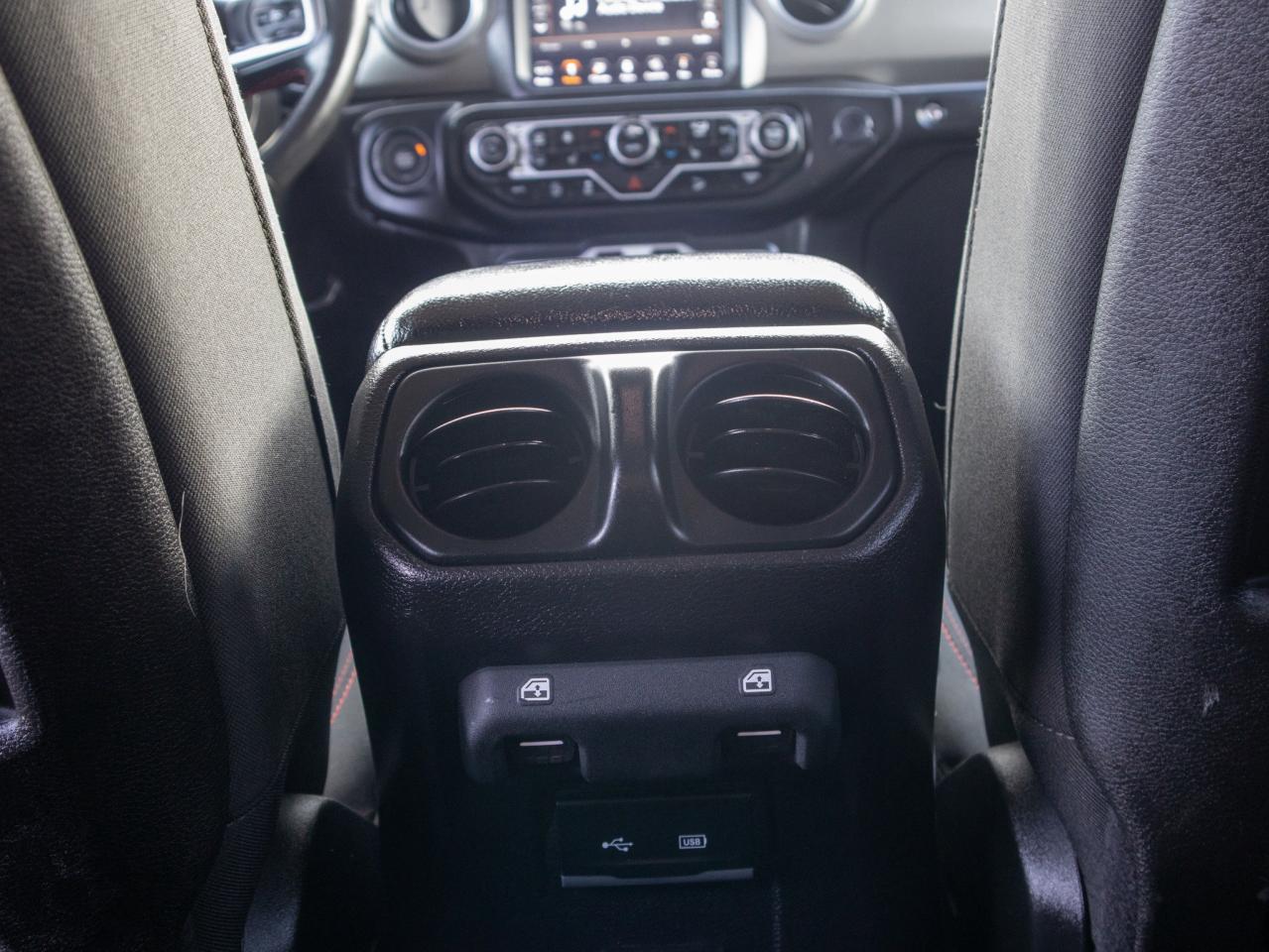 2018 Jeep WRANGLER UNLIMITED Rubicon- Removable Roof Photo