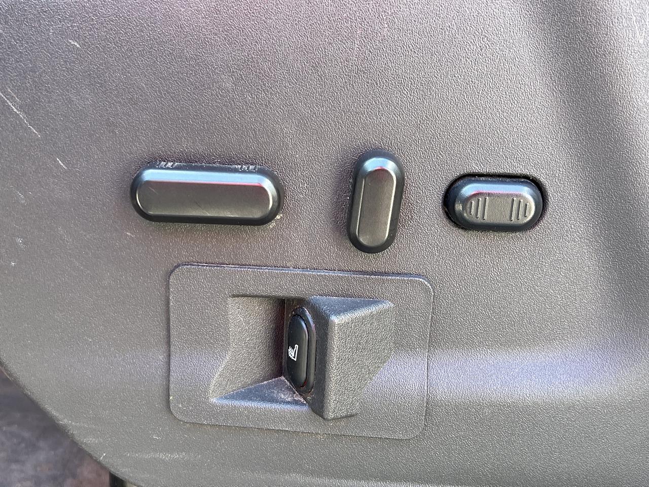 2018 Ford Transit Cargo Van T-150   3.7L   148'   RACKING   DIVIDER   LOW ROOF Photo