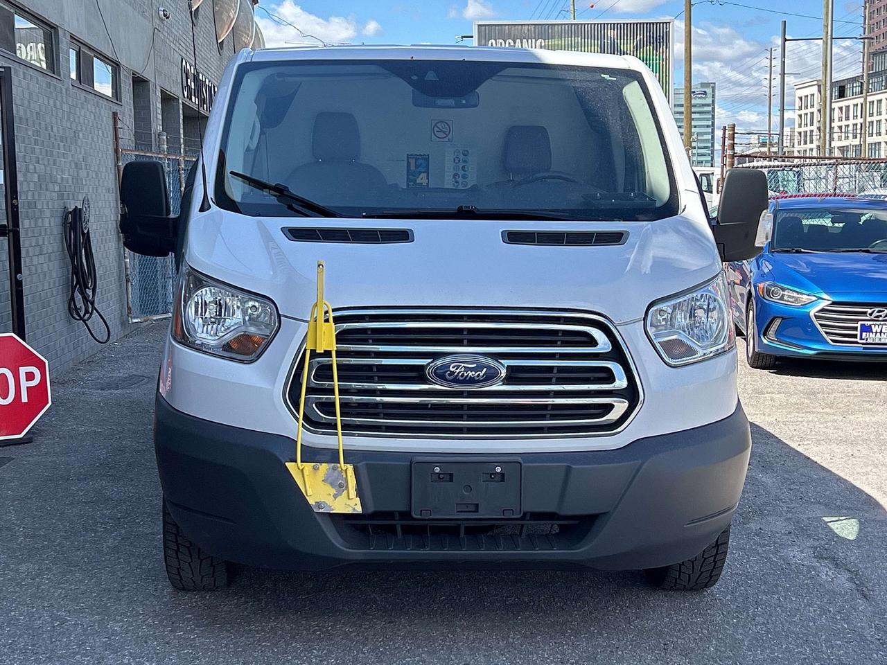 2018 Ford Transit Cargo Van T-150   3.7L   148'   RACKING   DIVIDER   LOW ROOF Photo1