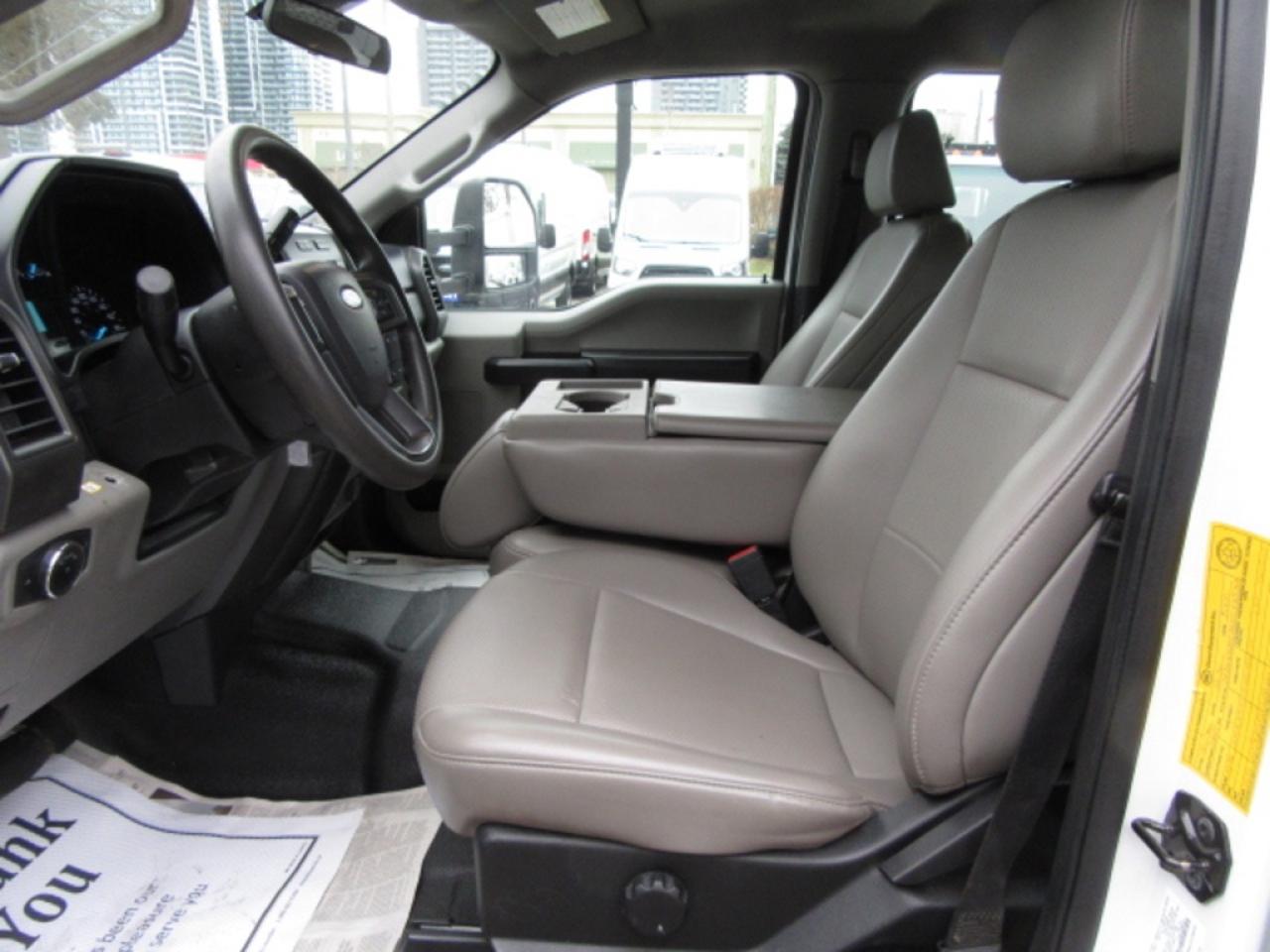 2020 Ford Super Duty F-550 DIESEL 4X4 CREW/NEW SERVICE/BODY & CRANE Photo