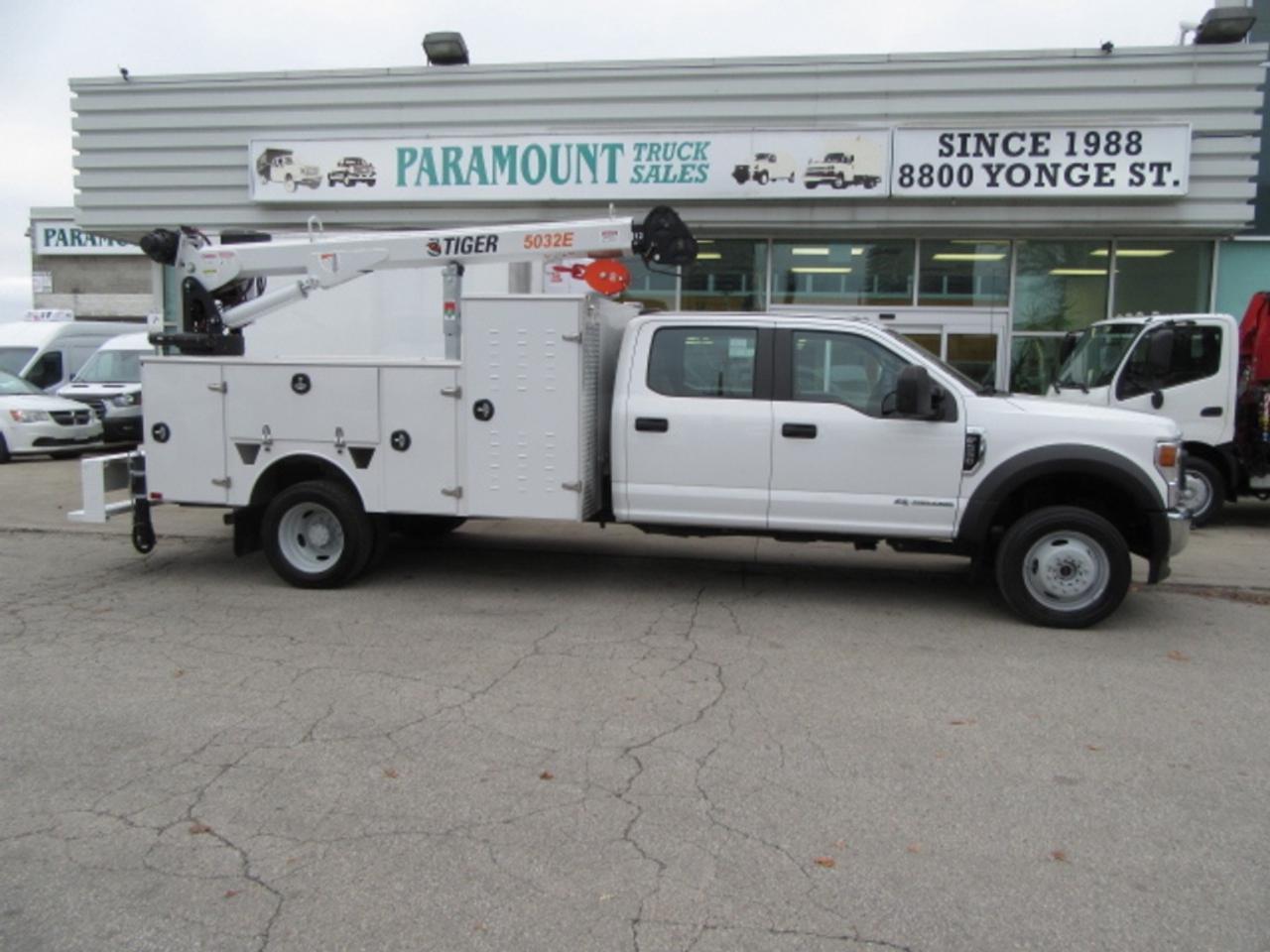 2020 Ford Super Duty F-550 DIESEL 4X4 CREW/NEW SERVICE/BODY & CRANE Photo