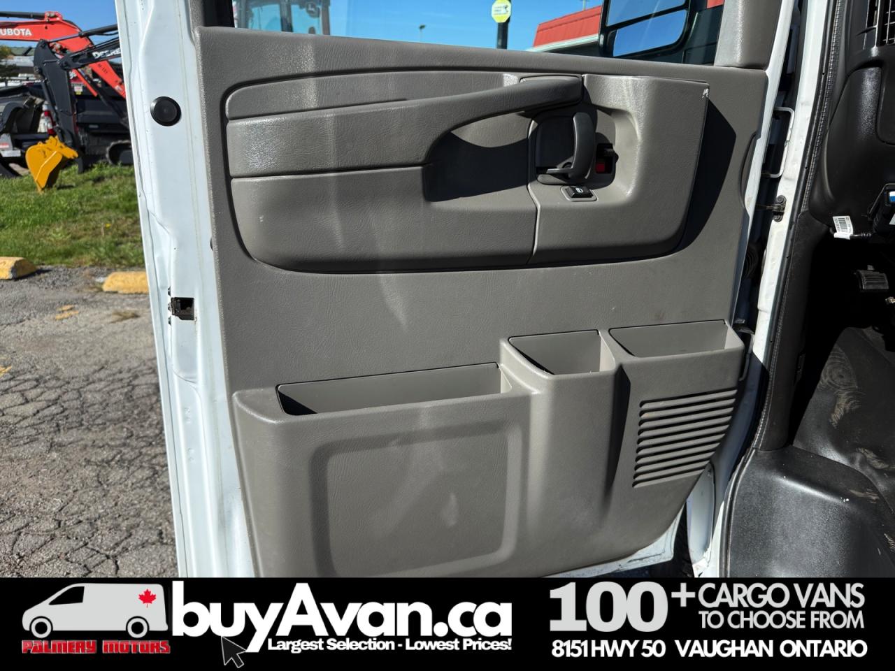 2015 GMC Savana Cargo Van 2500 + Divider Photo