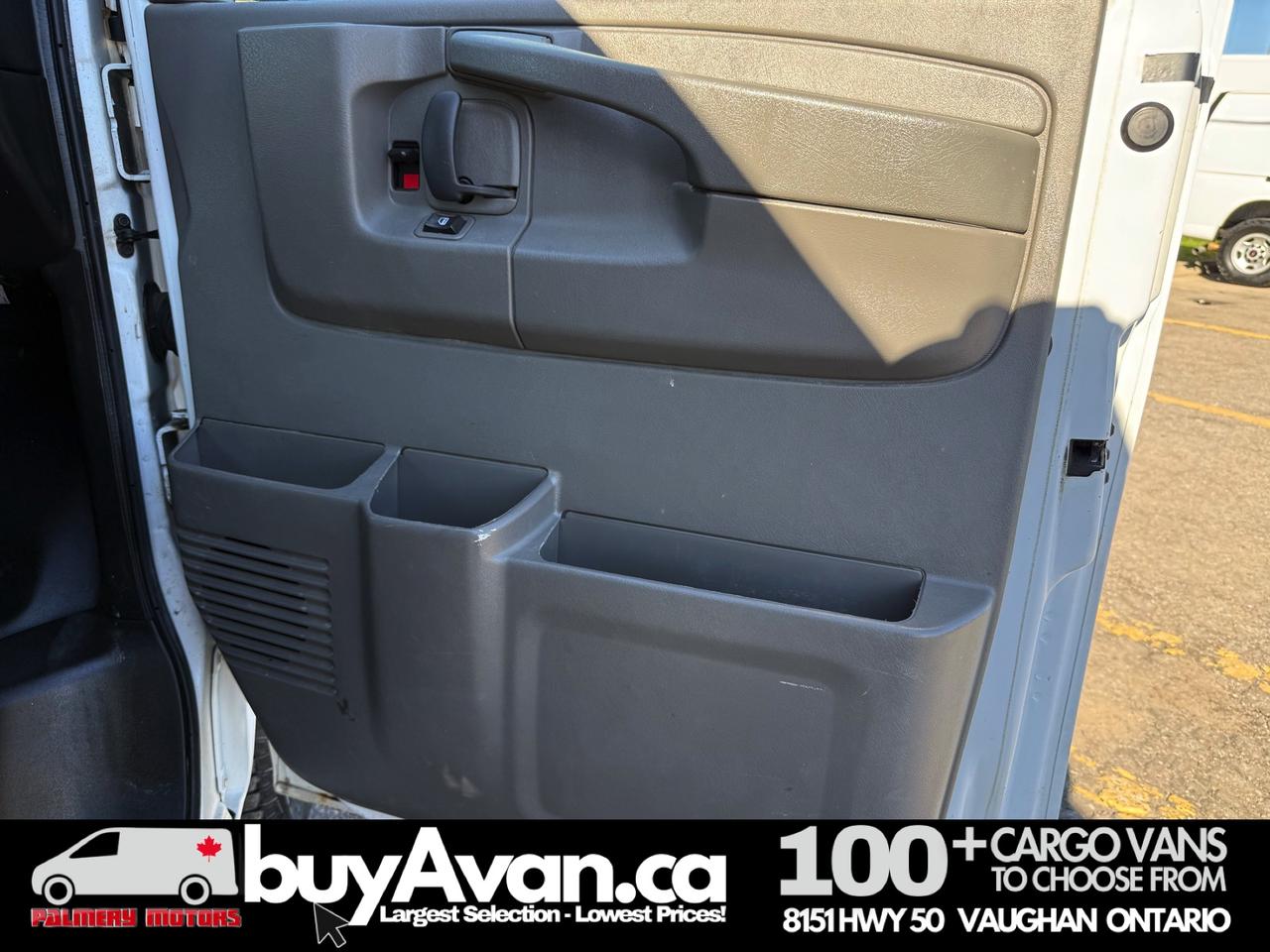 2015 GMC Savana Cargo Van 2500 + Divider Photo