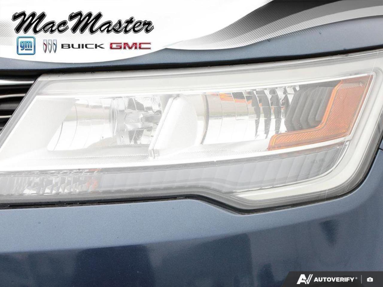 2017 Ford Explorer XLTXLT, V6, 4WD, NAV, ROOF, HEATED CLOTH, AS-TRADE Photo