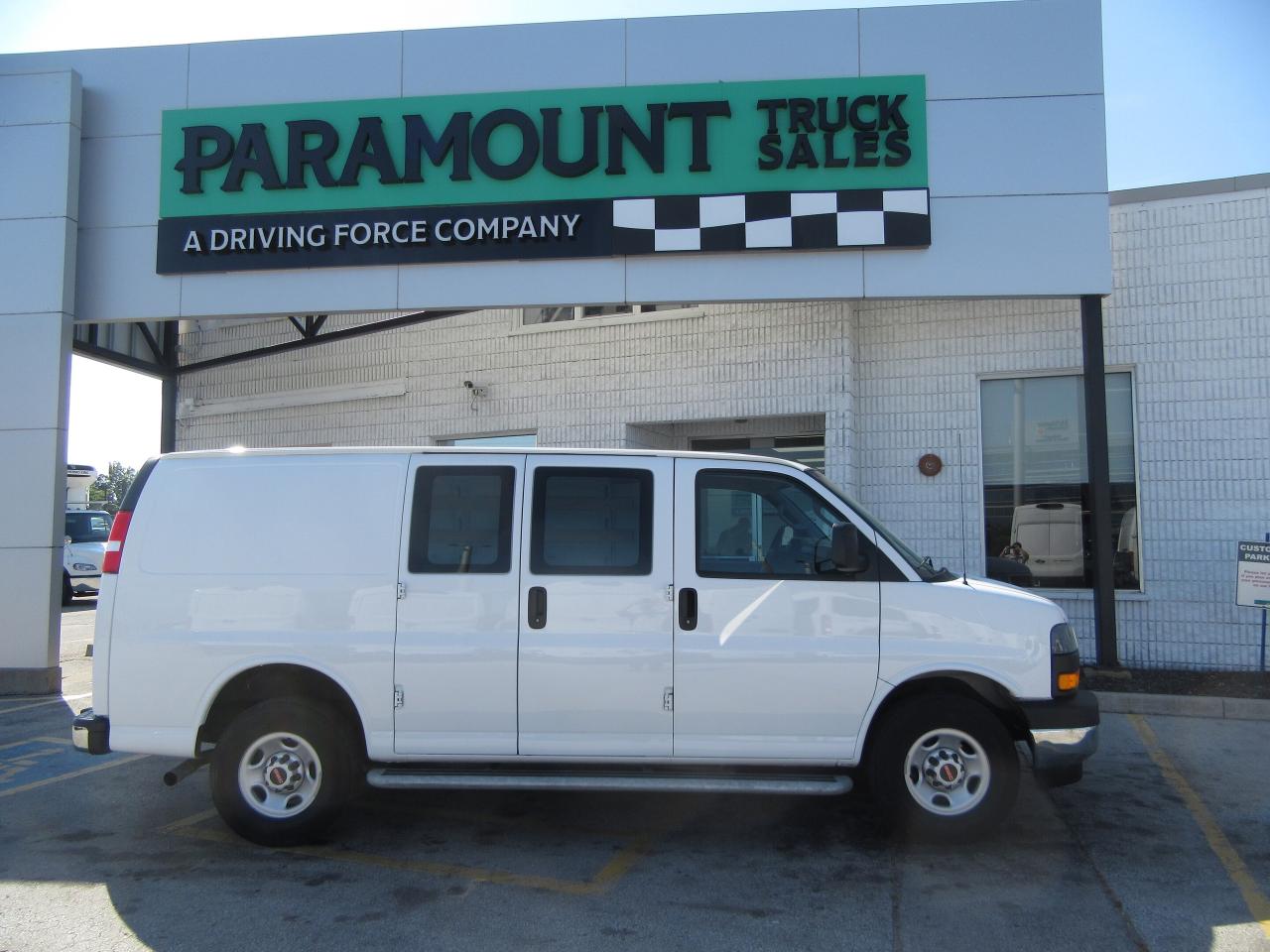 2023 GMC GMCSavana 2500 CARGO VAN WITH EXTENDED WARRANTY Photo