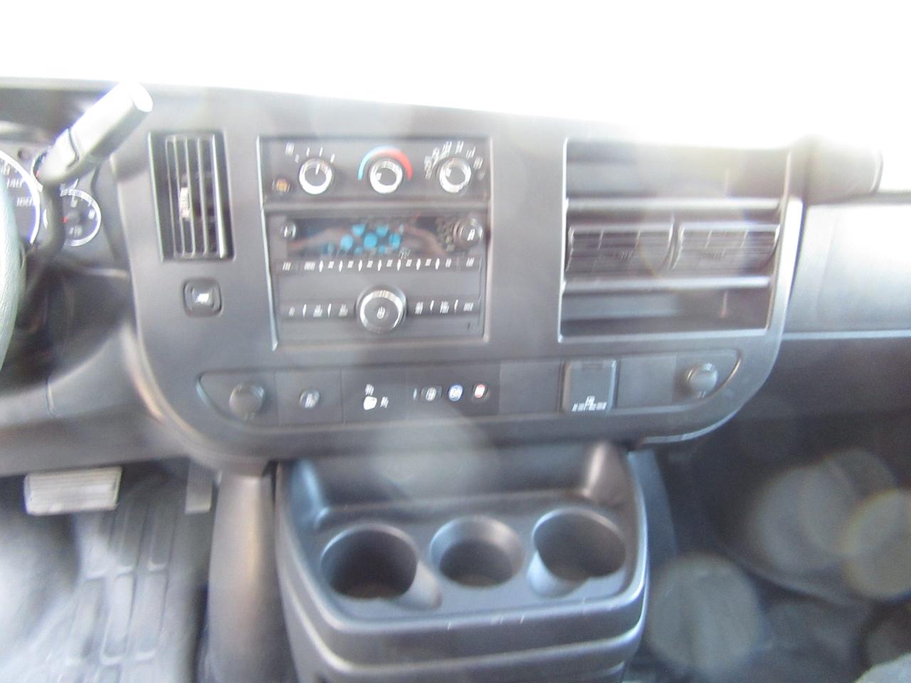 2023 GMC GMCSavana 2500 CARGO VAN WITH EXTENDED WARRANTY Photo