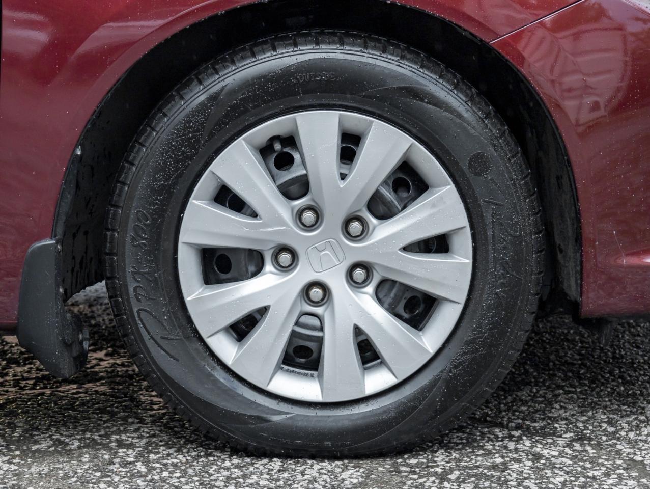 2012 Honda Civic 4DR AUTO -Bluetooth-Power Group-A/C-Keyless Photo