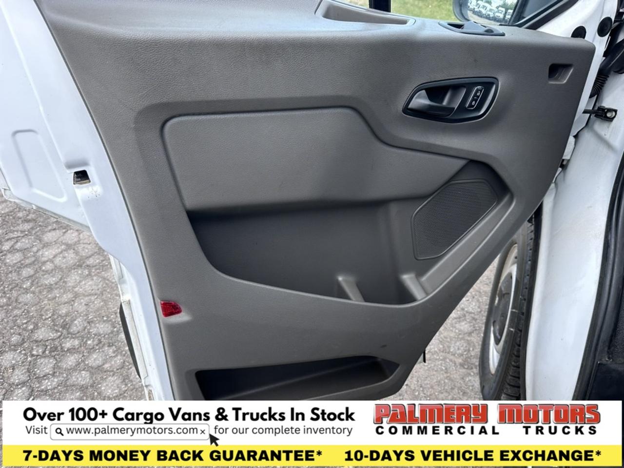 2023 Ford Transit Cargo Van SYNC 4 + DIVIDER Photo