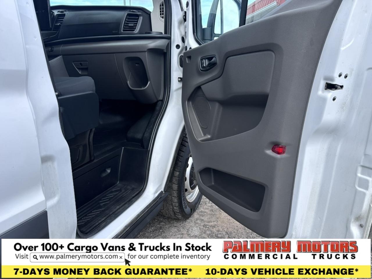 2023 Ford Transit Cargo Van SYNC 4 + DIVIDER Photo