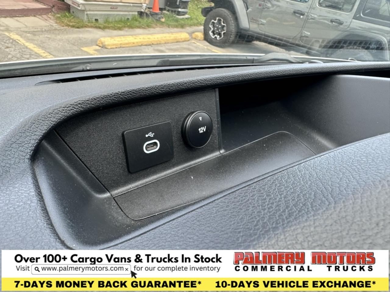 2023 Ford Transit Cargo Van SYNC 4 + DIVIDER Photo